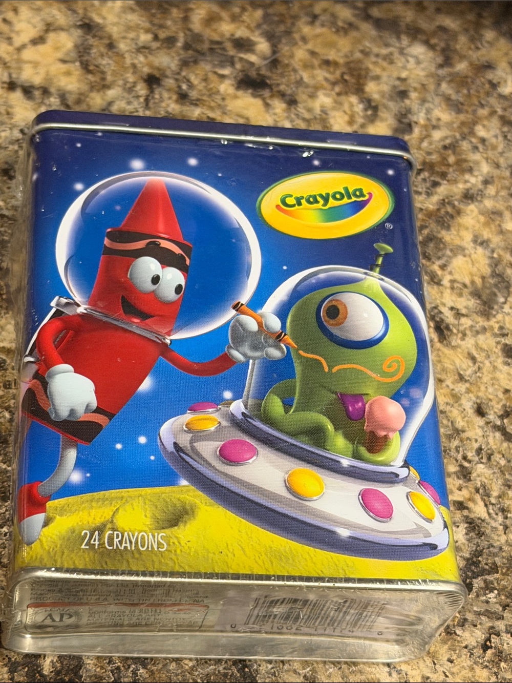 Crayola Imagination Tin Limited edition Space-Themed 24-Crayon 2011 Rare NEW